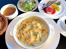 海の幸のフローレンス風グラタン