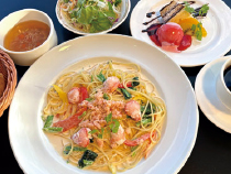 ズワイガニの和風クリームスープパスタ