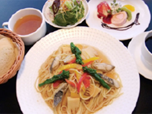 鰆と春野菜の和風パスタ